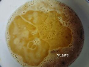 加入食用油，我用的是玉米油