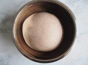 发酵好的面团。