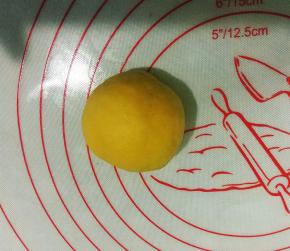 收口朝下放置；