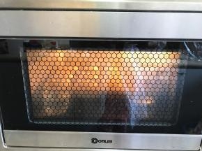 放入烤箱进行二发，约30分钟。