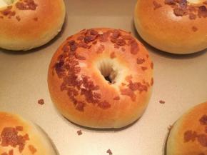 取出后放晾架上放凉