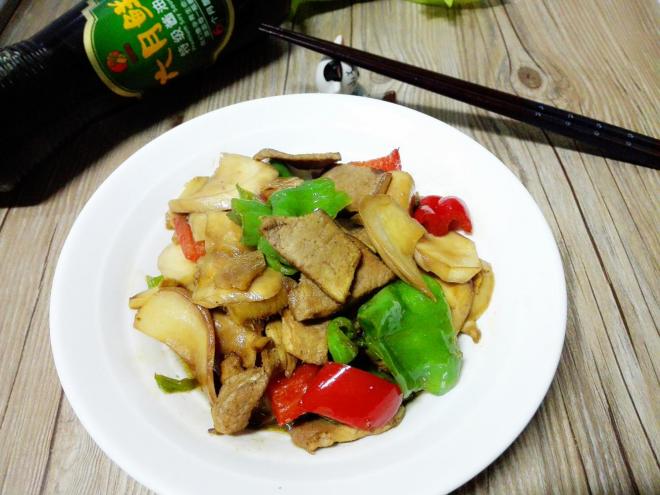 里脊肉炒杏鲍菇