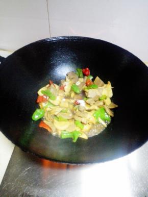 翻炒后，即可出锅