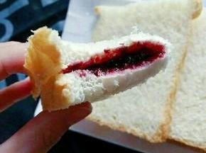 抹些果酱，更加美味！