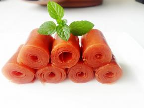 切段，山楂卷完成