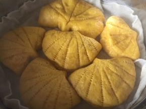 发酵至两倍大，上锅蒸，15分钟；闷5分钟；