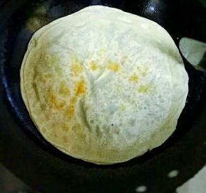 小火煎至两面金黄即可