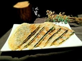 切好放在盘中即可。