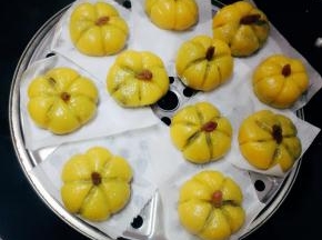 中火蒸10分钟，焖5分钟即可食用