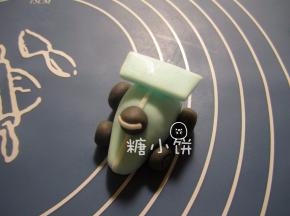 组装好轮胎，完成一辆简易小车