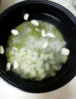 加清水，不超过最高水位线