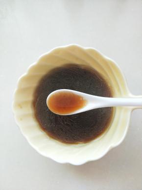 这个是自己按照说明说做的肠粉酱汁，有兴趣的伙伴可以看看