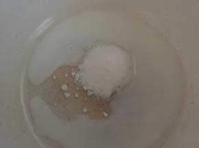 加入20ml纯牛奶