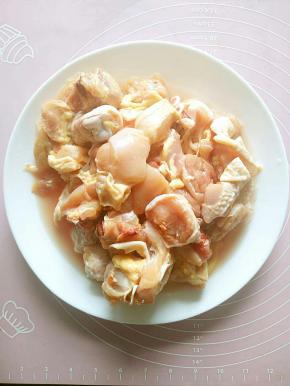 鸡腿切成小块儿