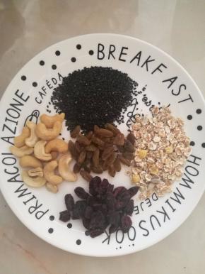 准备好所需的干果