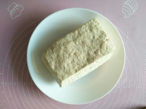 准备一块豆腐