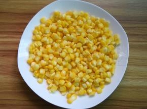 然后捞出沥干晾凉