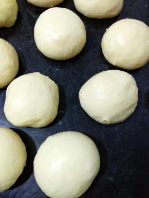 醒发分割成10份