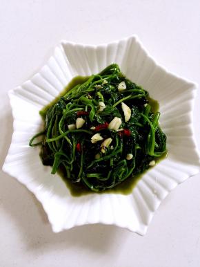 这道爆炒薯尖儿就炒好啦！很香哦！










