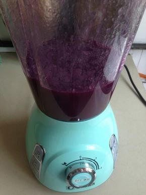 需时30分钟，趁热加上冰糖。