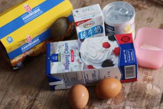 准备好所用原料，冷冻塔皮，提前拿出太回温。