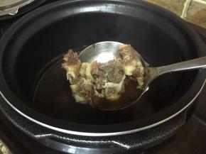 一个程序结束；