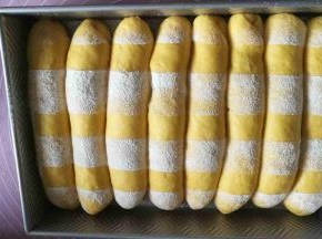 揭去油纸就这样子。