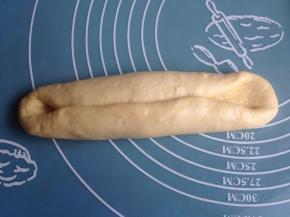 三分之一处对折