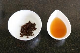 完全冷却后过滤出花椒水备用；