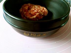 剁好肉馅儿