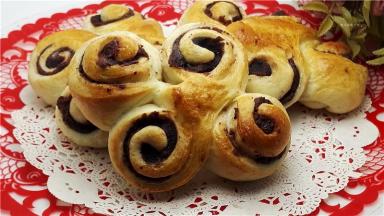 甜美的豆沙馅家人喜欢。