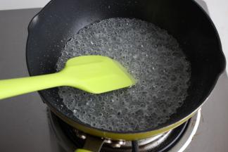 慢慢的开始冒泡泡了。