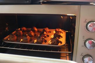 送入烤箱，预热150度，烤20分钟。