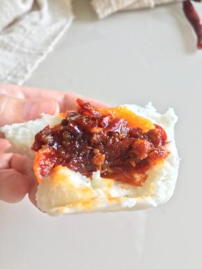 剩的糍粑辣椒佐料就着馒头吃，也是巨爽无比啊～