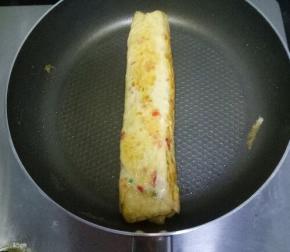 在用小火煎至片刻即可出锅