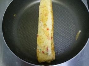 在用小火煎至片刻即可出锅