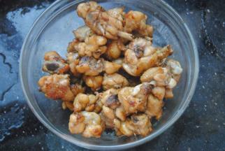 全部炸好后备用