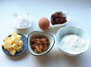 准确称量好材料。