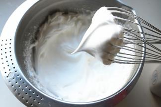 继续打发到中性偏干状态。