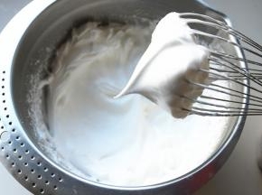 继续打发到中性偏干状态。