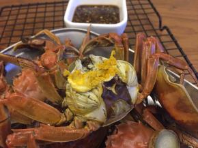 阳澄湖大闸蟹，肥美，新鲜；