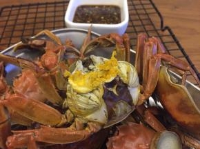 阳澄湖大闸蟹，肥美，新鲜；