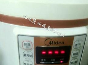 调成 豆/蹄筋 模式，口感浓郁，耗时30分钟左右。没有的这个模式，可按煮饭操作，煮25分钟左右。