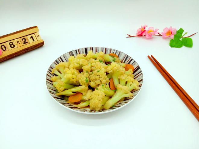 清炒有机花菜