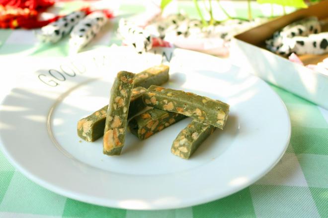 抹茶花生牛轧糖