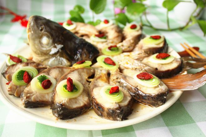 孔雀开屏清蒸鱼