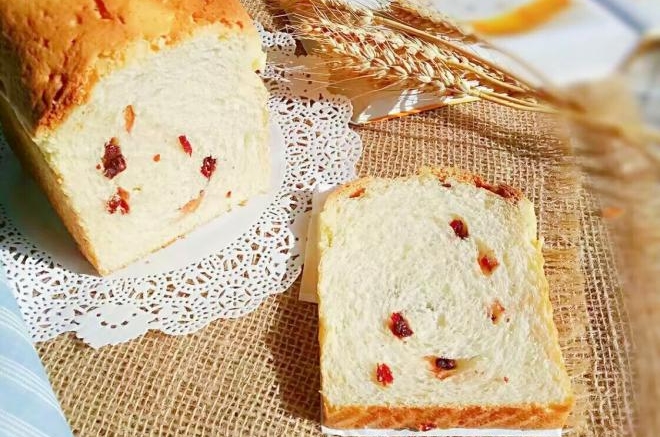 蔓越莓酥菠萝土司