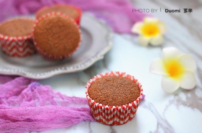 可可纸杯蛋糕