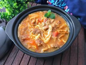 营养丰富的蕃茄牛肉。