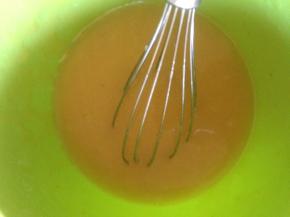 反复搅拌至面糊均匀 一定要充分搅匀